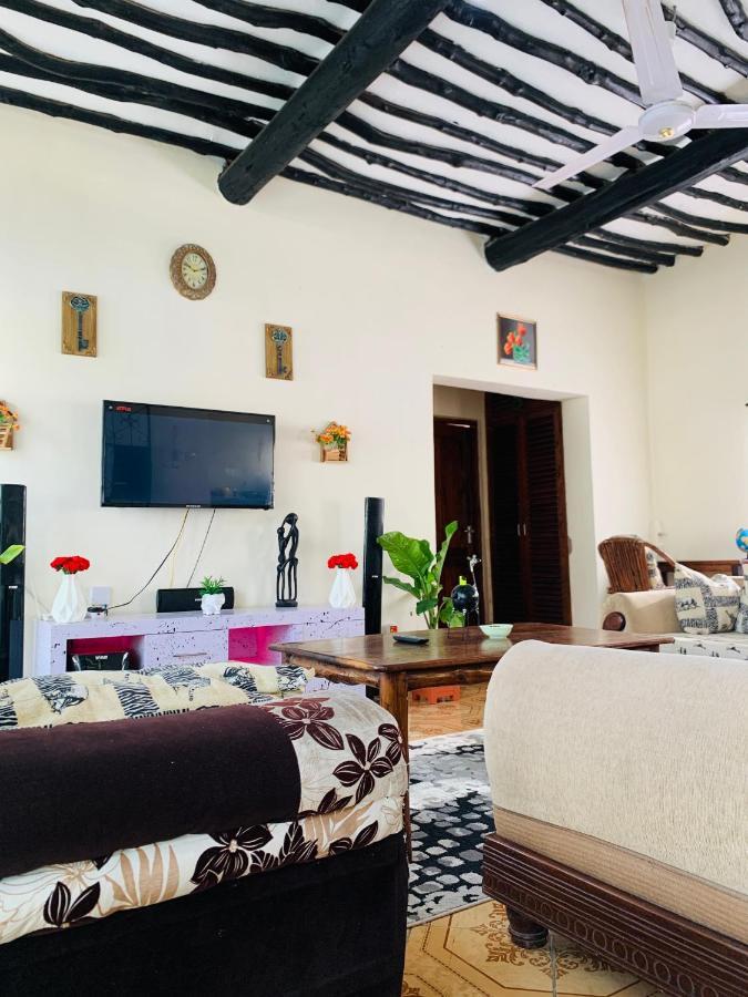 Jambo Diani 1-Bedroom Apartment Close To The Beach Diani Beach Dış mekan fotoğraf